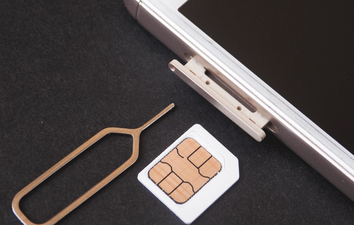 Что делать, если iPhone не видит SIM-карту