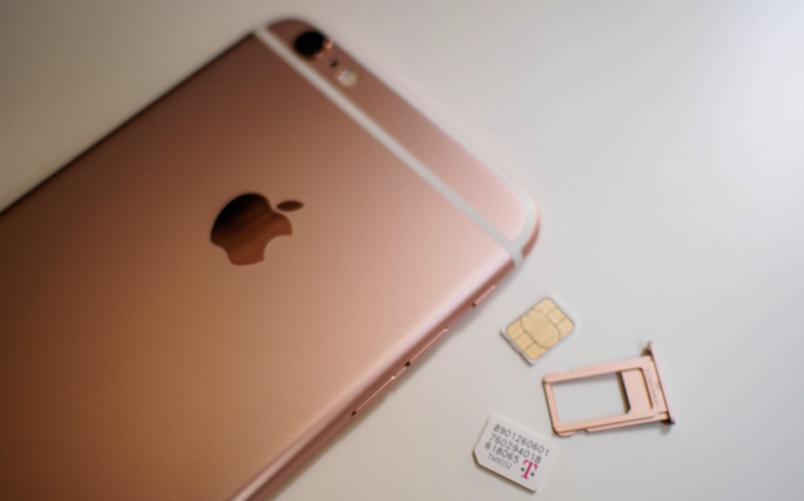 в iPhone с двумя SIM-картами