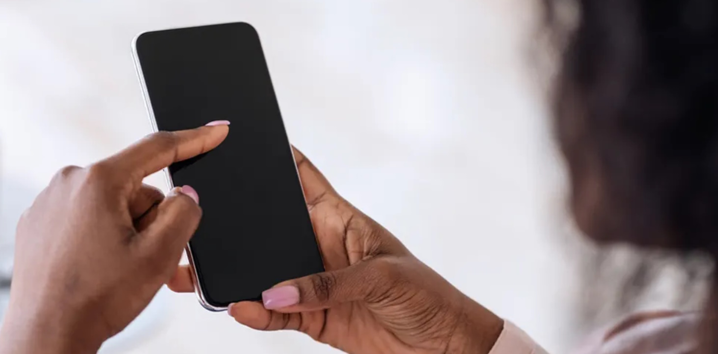 Что делать, если iPhone сам перезагружается?