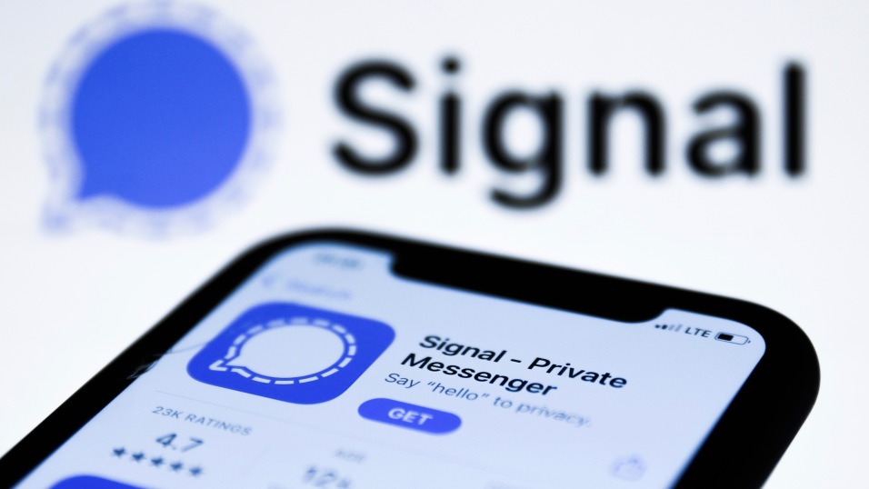 Как установить мессенджер Signal на iPhone