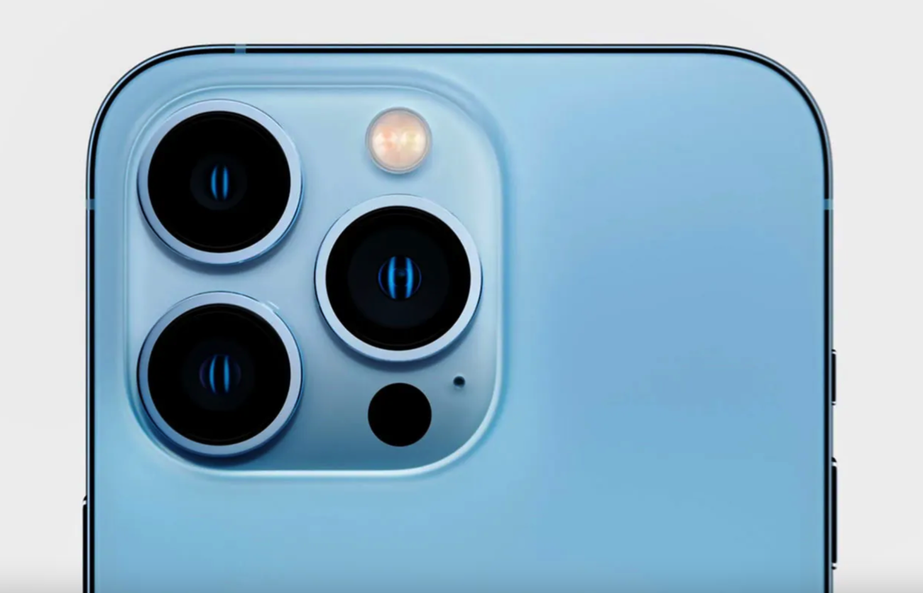 Чому не працює камеру на iPhone