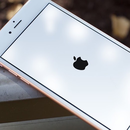 iPhone: горит яблоко, но не включается – что делать?