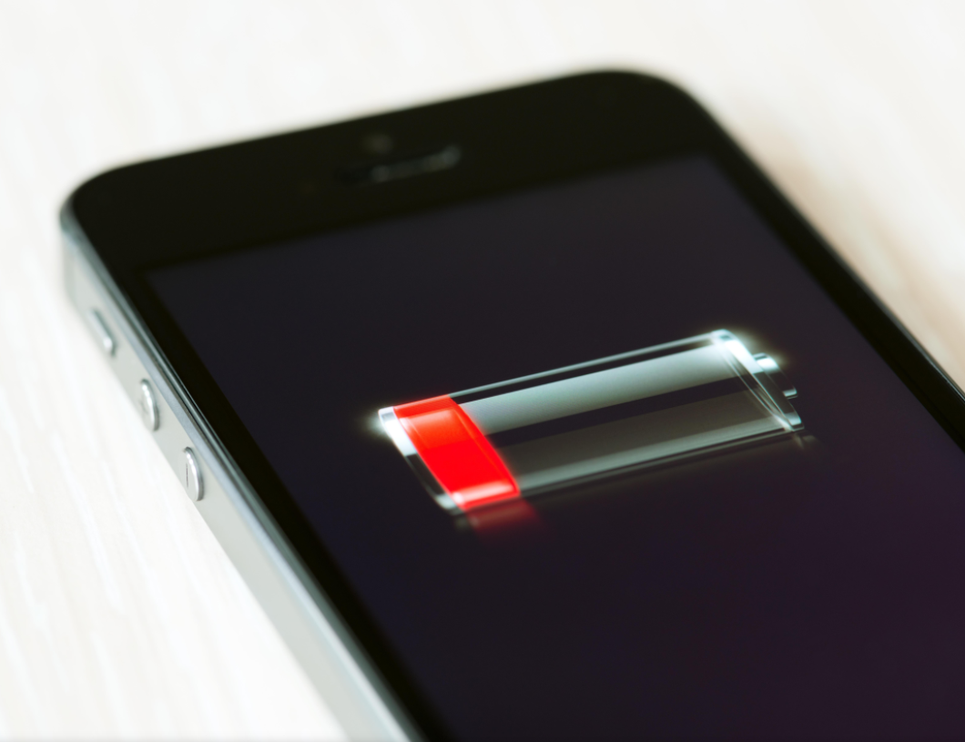 Заміна акумулятора iPhone 15 Plus